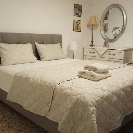 Central Town House 60M2**** Pireo Esterno foto