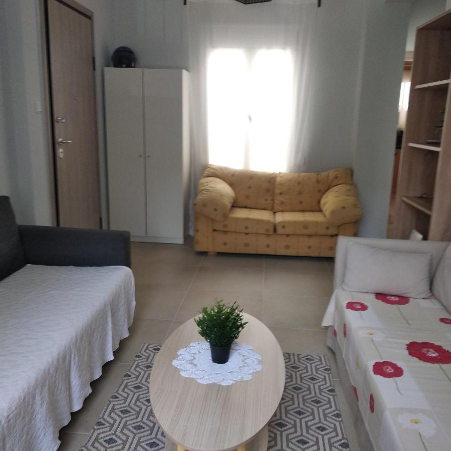Central Town House 60M2**** Pireo Esterno foto